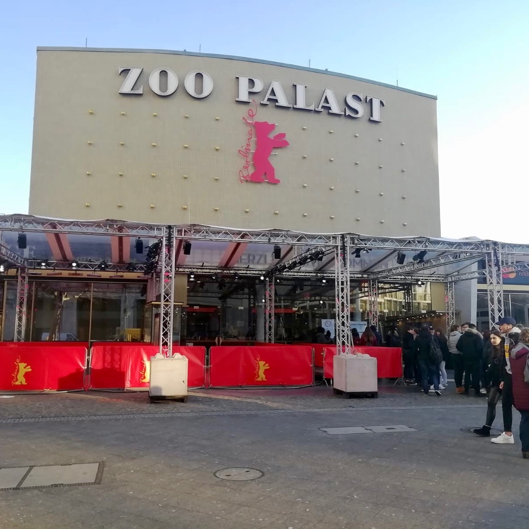 Heute durfte der 11. Jahrgang ein bißchen Berlinale-Luft schnuppern. Zwei Filme standen zur Auswahl. Toll wars! #prinzvo