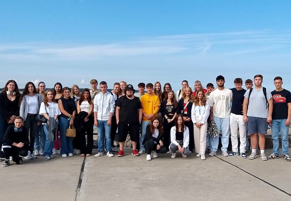 Der 12. Jahrgang verbringt die erste Schulwoche auf einer Bildungsfahrt in Rostock. Bevor es morgen an die Universität g