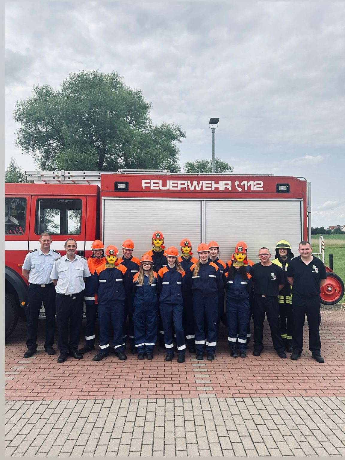 🔥🚒 Feuerwehr macht Schule – und wie! 👨‍🚒👩‍🚒

Lang Bewährtes soll man beibehalten – und so stand heute die Prüfungsvorber